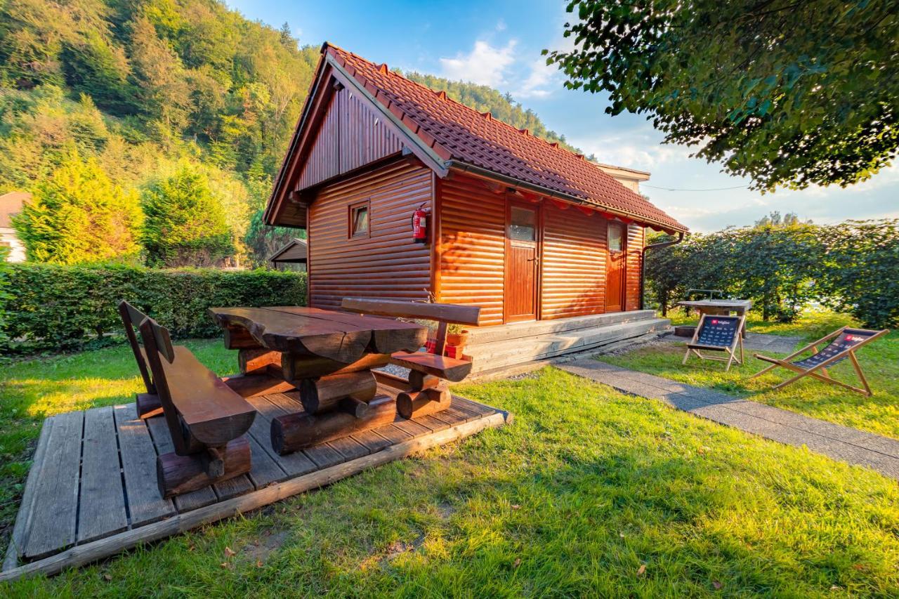Pocitniska Hiska Pod Skalco Villa คัมนิค ภายนอก รูปภาพ